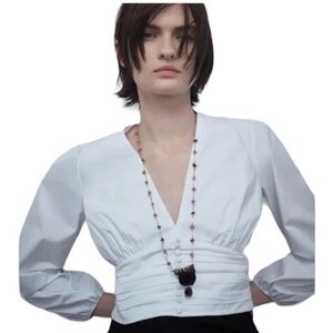 SALE! Zara Pleated Poplin blouse white